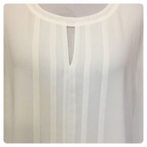 Cabi Entice Blouse size M style #3150